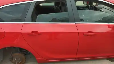 Pezzo di ricambio per auto di seconda mano PORTA POSTERIORE DESTRA per OPEL ASTRA J SPORTS TOURER (P10) 1.6 SIDI (35) Riferimenti OEM IAM 13301547  