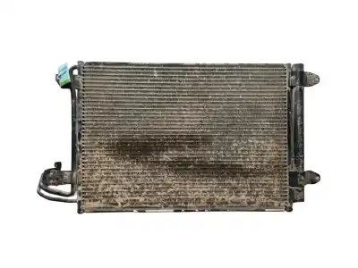 Peça sobressalente para automóvel em segunda mão condensador / radiador de ar condicionado por seat leon (1p1) 2.0 tdi 16v referências oem iam 1k0820411ah  1k0820411h