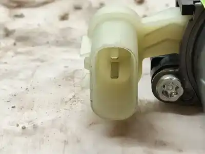 Piesă de schimb auto la mâna a doua mecanism actionare geam spate stânga pentru kia rio iv (yb, sc, fb) 1.0 t-gdi 120 eco-dynamics+ referințe oem iam 83401h8100  83450h8000