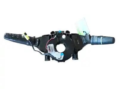 Pezzo di ricambio per auto di seconda mano COMANDO MULTIFUNZIONE per NISSAN CABSTAR (F24M, F24W) 35.14 DCI, 45.14 DCI 2.5 (F24M) Riferimenti OEM IAM 25567MB40A  