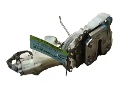 Second-hand car spare part LEFT FRONT DOOR LOCK for NISSAN CABSTAR (F24M, F24W)  OEM IAM references 80553AA20A  89A911