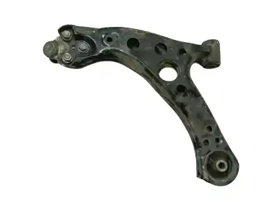 Second-hand car spare part FRONT RIGHT LOWER SUSPENSION ARM for TOYOTA COROLLA SEDÁN (_E21_) 1.8 VVTI HYBRID (ZWE211, MZEA12) OEM IAM references 4806802410  