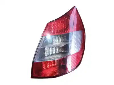 Piesă de schimb auto la mâna a doua LAMPÃ SPATE DREAPTA pentru RENAULT SCÉNIC II (JM0/1_) 1.9 DCI (JM0G, JM12, JM1G, JM2C) Referințe OEM IAM 8200127702  