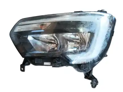 Recambio de automóvil de segunda mano de FARO IZQUIERDO para RENAULT MASTER III CAJA/CHASIS (EV, HV, UV) 2.3 DCI 165 RWD (HV0P, HV0U, HV10, HV12, UV0P, UV0U,... referencias OEM IAM 260607867R  