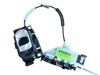 Peça sobressalente para automóvel em segunda mão FECHADURA DA PORTA TRASEIRA DIREITA por CITROEN C3 III (SX) 1.6 BLUEHDI 75 Referências OEM IAM 9812398480  