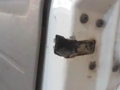 Second-hand car spare part front right door for volkswagen transporter iv autobús (70b, 70c, 7db, 7dk, 70j, 70k, 7dc, 7 2.5 tdi oem iam references 7d0831056c  