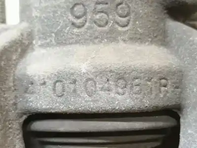 Second-hand car spare part front left brake caliper for dacia sandero ii 1.5 dci oem iam references 410118579r  410104961r