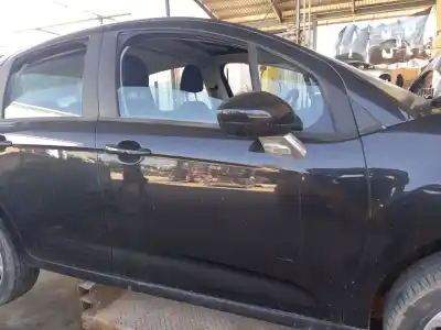 Pezzo di ricambio per auto di seconda mano PORTA ANTERIORE DESTRA per CITROEN C3 II (SC_) 1.4 VTI 95 Riferimenti OEM IAM 9004CG  