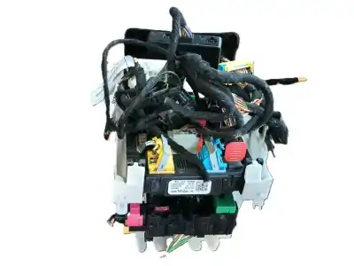 Pezzo di ricambio per auto di seconda mano scatola relè/fusibili per fiat scudo furgón 2.0 multijet 145 (506) riferimenti oem iam 