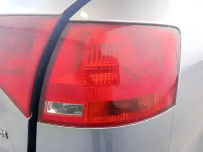 Автозапчасти б/у правый задний фонарь за audi a4 b7 avant (8ed) 2.5 tdi ссылки oem iam 8e9945096e  484002