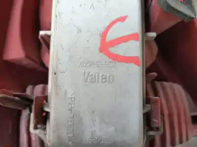 Second-hand car spare part right tailgate light for renault clio ii (bb_, cb_) 1.5 dci (b/cb08) oem iam references 8200917487  x65ph2ren