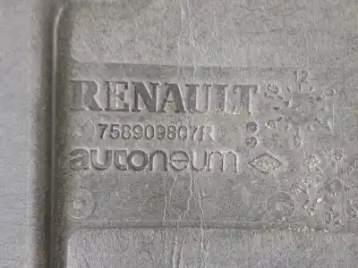 Pièce détachée automobile d'occasion protection de compartiment moteur pour renault megane iv fastback (b9a/m/n_) 1.3 tce 140 (b9nb) références oem iam 758909807r  758909807r
