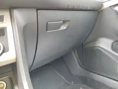 Pezzo di ricambio per auto di seconda mano scatola di guanti per seat ateca (kh7, khp) 2.0 tdi riferimenti oem iam 576857095e9b9  143600110170