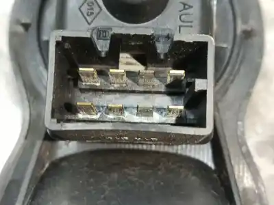 Peça sobressalente para automóvel em segunda mão botão / interruptor elevador vidro dianteiro esquerdo por renault modus / grand modus (f/jp0_) 1.5 dci (fp0d, jp0d) referências oem iam 8200214939  8200277630