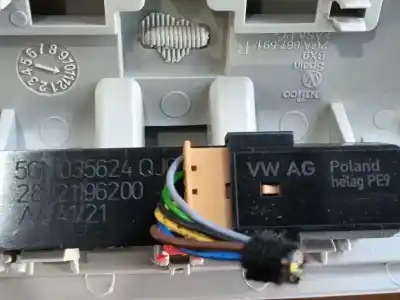 Автозапчасти б/у внутренний свет за volkswagen t-roc (a11, d11) 1.0 tsi ссылки oem iam 2ga947105sdnr  