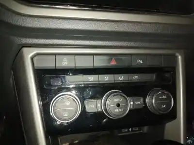 İkinci el araba yedek parçası isitma / klima kontrolü için volkswagen t-roc (a11, d11) 1.0 tsi oem iam referansları 5g0907044fswzu  5hb01267077