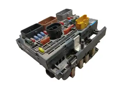 Second-hand car spare part FUSE BOX UNIT for PEUGEOT 308 I (4A_, 4C_)  OEM IAM references 6500CK  9675878480