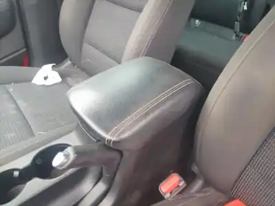 Peça sobressalente para automóvel em segunda mão apoio de braço consola central por kia sportage iv (ql, qle) 1.6 gdi referências oem iam 84610f1200wk