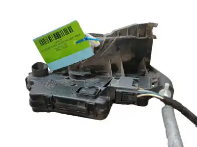 Second-hand car spare part left front door lock for bmw 3 (e46) 320 d oem iam references 51217011241  