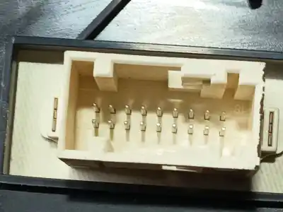 Peça sobressalente para automóvel em segunda mão quadrante por peugeot partner tepee 1.6 bluehdi 100 referências oem iam 9801641480  503001316752