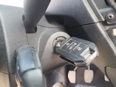 Second-hand car spare part ignition switch for citroen c-elysee (dd_) 1.6 hdi 92 oem iam references 