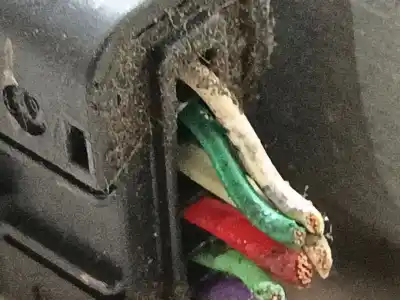 Second-hand car spare part driver left window regulator for nissan note (e11, ne11) 1.5 dci oem iam references 807019u100  400925b