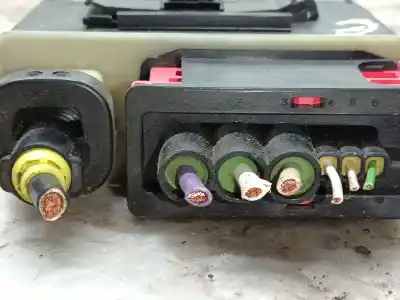 Second-hand car spare part electronic module for peugeot partner tepee 1.6 bluehdi 100 oem iam references 9652021180  9652021180