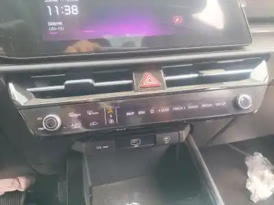 Second-hand car spare part heating / air conditioning control panel for kia niro (c5p11) 1.6 hev oem iam references 96540at000fhv