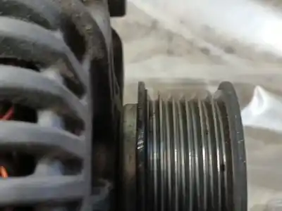 Second-hand car spare part alternator for bmw 7 (e65, e66, e67) 730 d oem iam references 12318517261  2586164