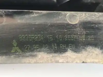 Автозапчасти б/у правый задний фонарь за mitsubishi colt vi (z3_a, z2_a) 1.1 (z31a, z32a) ссылки oem iam 8330a234  8330a234