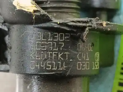 Peça sobressalente para automóvel em segunda mão injetor por seat exeo st (3r5) 2.0 tdi referências oem iam 03l130277  0445116