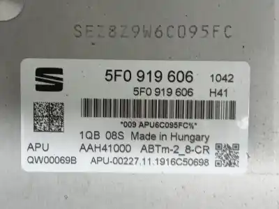 Peça sobressalente para automóvel em segunda mão display gps / multimídia por seat leon (5f1) 2.0 tdi referências oem iam 5f09196061qb  qw00069b