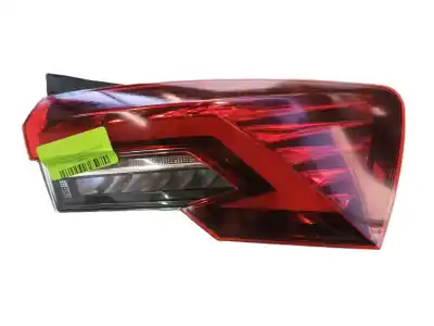 Pezzo di ricambio per auto di seconda mano LUCI POSTERIORI DESTRA per SKODA OCTAVIA IV (NX3, NN3) 2.0 TDI Riferimenti OEM IAM 5E3945208B  