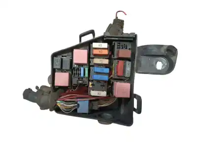 Peça sobressalente para automóvel em segunda mão caixa de fusíveis e relés por dacia duster (hs_) 1.5 dci referências oem iam 8200790426  8200644749