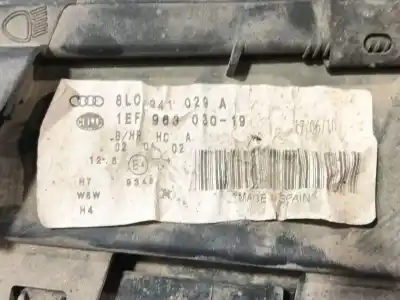 Peça sobressalente para automóvel em segunda mão farol / farolim esquerdo por audi a3 (8l1) 1.6 referências oem iam 8l0941029  8l0941029a