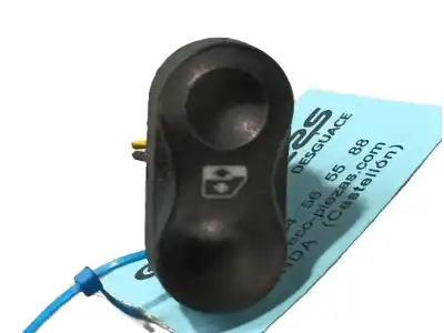 Peça sobressalente para automóvel em segunda mão botão / interruptor elevador vidro dianteiro direito por dacia duster (hs_) 1.5 dci referências oem iam 8200602227