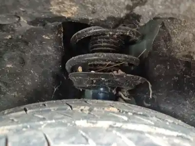 Peça sobressalente para automóvel em segunda mão AMORTECEDOR DIANTEIRO ESQUERDO por FORD KUGA III (DFK) 2.5 DURATEC PLUG-IN-HYBRID Referências OEM IAM 2553920  