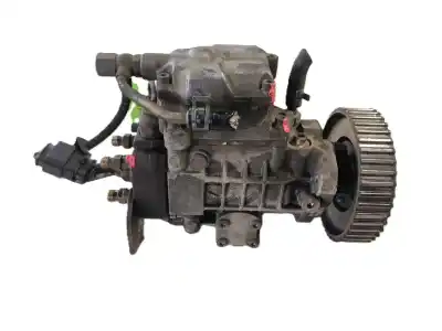 Pièce détachée automobile d'occasion POMPE À CARBURANT pour SKODA OCTAVIA I (1U2) 1.9 TDI Références OEM IAM 38130107D  