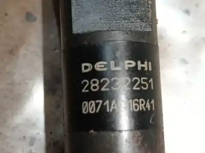 Peça sobressalente para automóvel em segunda mão INJETOR por DACIA DUSTER (HS_) 1.5 DCI Referências OEM IAM 166001137R  