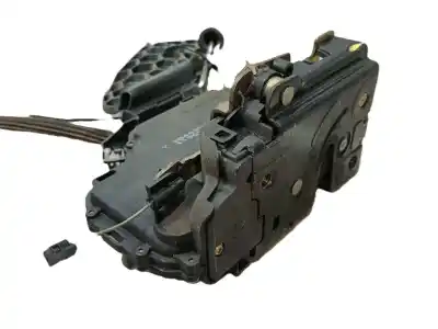 Pièce détachée automobile d'occasion SERRURE DE PORTE ARRIÈRE DROITE pour SEAT TOLEDO II (1M2) 1.9 TDI Références OEM IAM 3B4839016A  