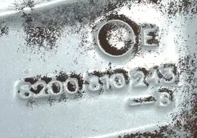 Автозапчасти б/у шина за dacia duster (hs_) 1.5 dci ссылки oem iam 8200810243 et50 6.5jx16