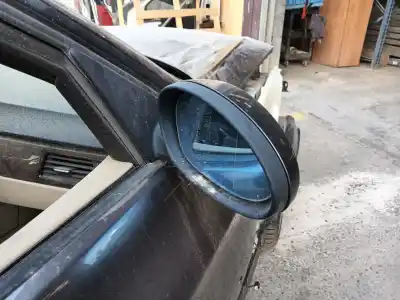 Second-hand car spare part right rearview mirror for bmw 3 (e90) 320 d oem iam references 51167189946  