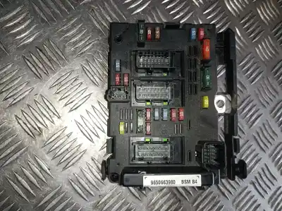 Second-hand car spare part fuse box unit for peugeot 206 berlina gti oem iam references 9650663980  bsmb4