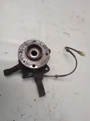Pièce détachée automobile d'occasion moyeu de roue avant gauche pour renault clio ii fase ii (b/cb0) 1.5 dci diesel 65 cv / 48 kw références oem iam   