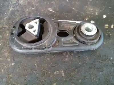 Second-hand car spare part ENGINE SUPPORT for RENAULT SCENIC II  OEM IAM references   