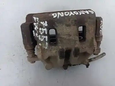 Автозапчастина б/у передній правий гальмівний супорт для ssangyong actyon 2.0 td cat посилання на oem iam b0140112  