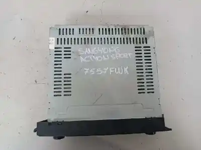 Pièce détachée automobile d'occasion système audio / radiocd pour ssangyong actyon 200 xdi références oem iam 9ca04077  e106c06a00243
