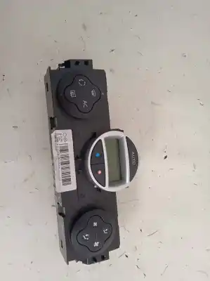 Second-hand car spare part HEATING / AIR CONDITIONING CONTROL PANEL for RENAULT MEGANE II BERLINA 5P  OEM IAM references 8200413906  