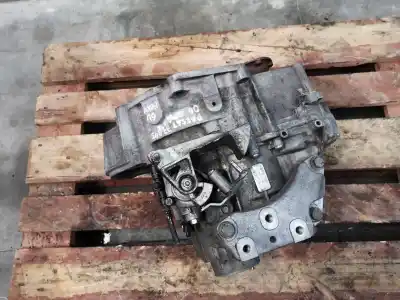 Second-hand car spare part gearbox for volkswagen passat berlina (3c2) 2.0 tdi oem iam references 020301107  