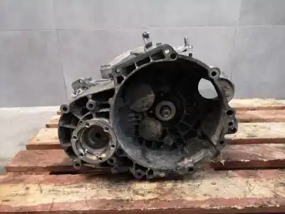 Second-hand car spare part gearbox for volkswagen passat berlina (3c2) 2.0 tdi oem iam references 020301107  
